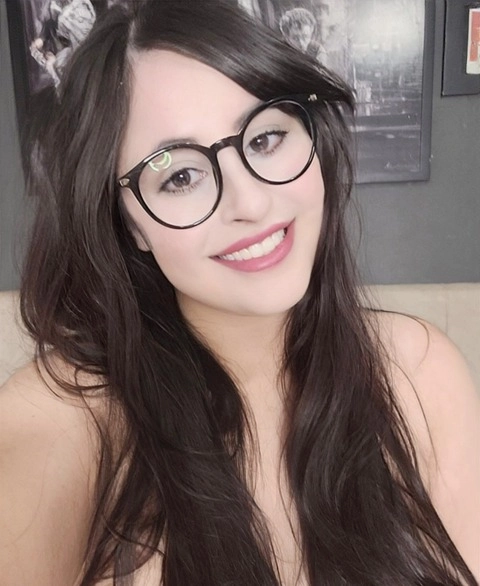 Curvy Geek - video call, sext & custom OnlyFans Picture
