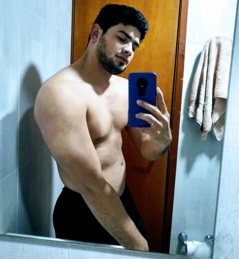 brayan castro OnlyFans Picture