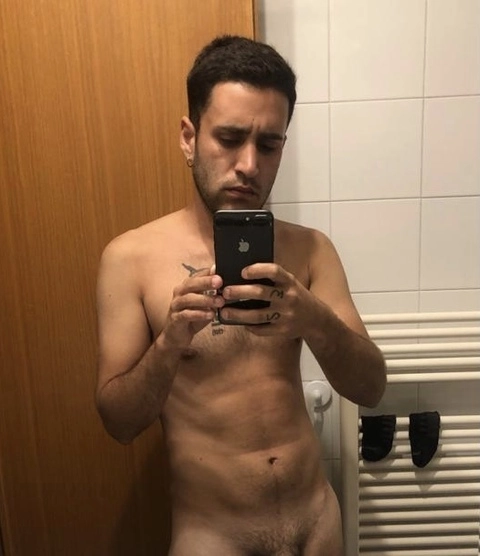 Alan OnlyFans Picture