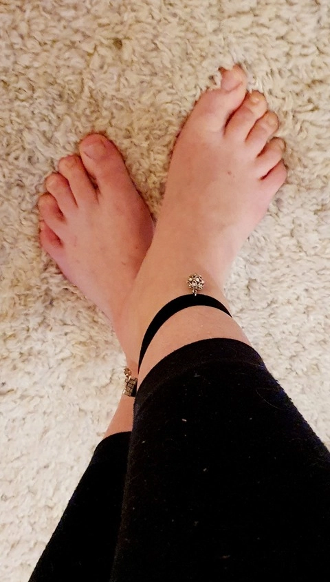 Pixie Feet