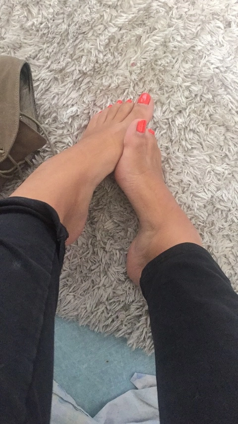 Teenfeet🦶 OnlyFans Picture