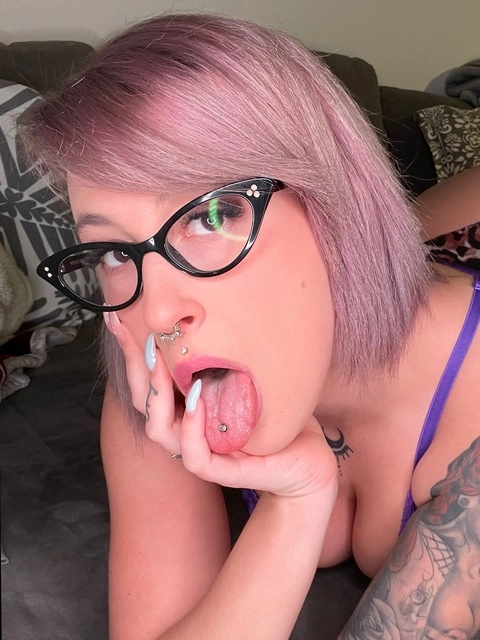 sissiunicorn OnlyFans Picture