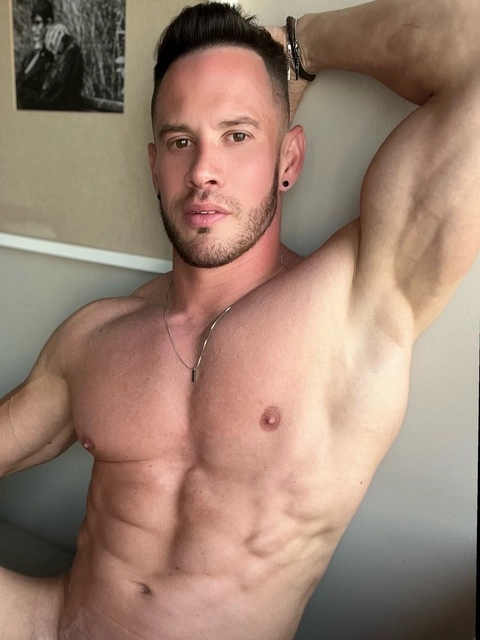 Italian Stud Free OnlyFans Picture