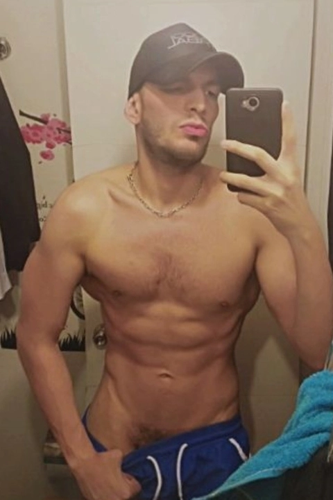 Yosce Cumare OnlyFans Picture