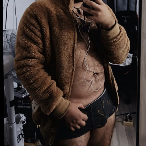 Leo OnlyFans Picture