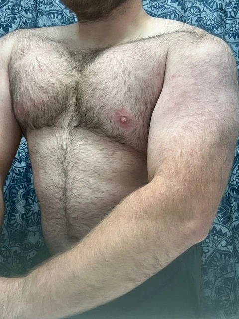 240 lbs of hair and fluff OnlyFans Picture