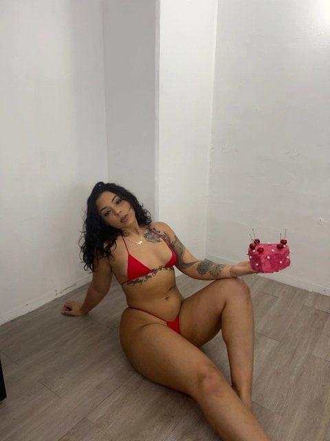 Kayseason OnlyFans Picture