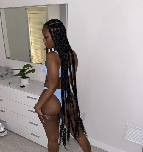 AfricanBarbiee__ OnlyFans Picture