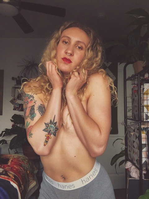 Lyla Louise OnlyFans Picture