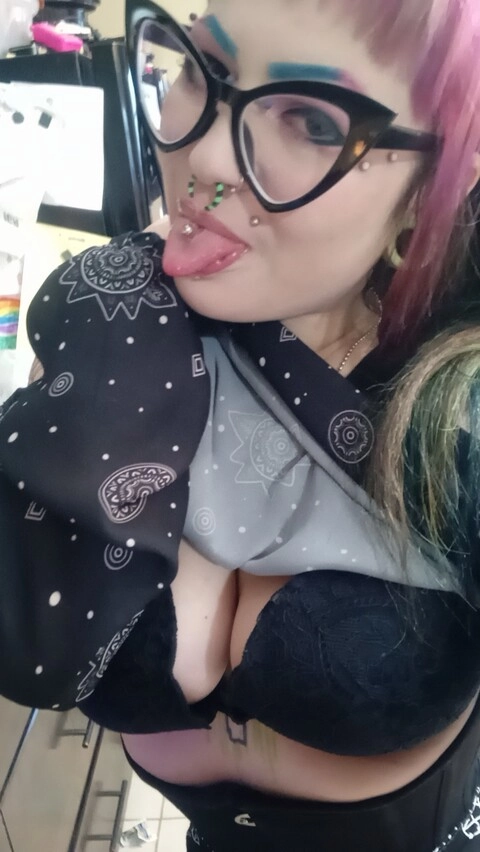 Lilith_Dahlia666 OnlyFans Picture