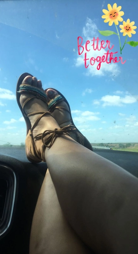 Southern Bell Feet OnlyFans Picture