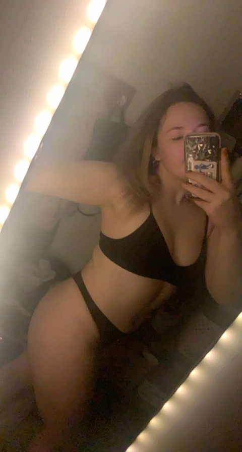 C ? OnlyFans Picture