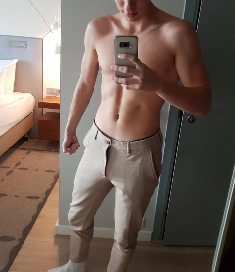 nikelangelo OnlyFans Picture