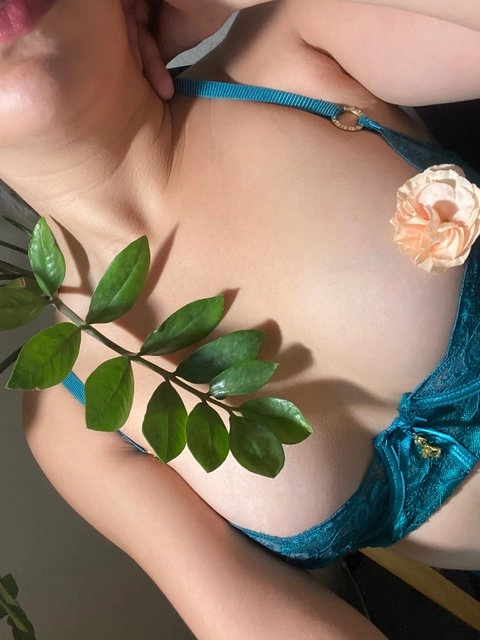 LittleDesertRose OnlyFans Picture