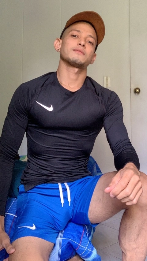 Andrés Villa OnlyFans Picture