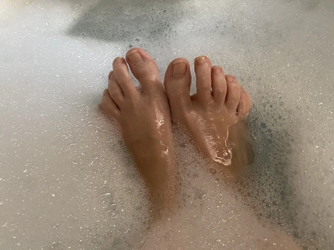 fluidfeet OnlyFans Picture