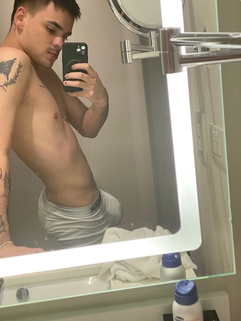 fuckboy OnlyFans Picture