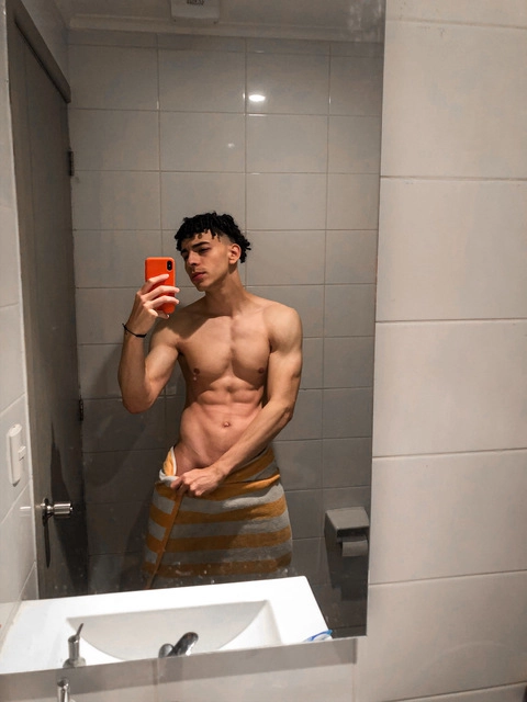 Luisfinol_ OnlyFans Picture