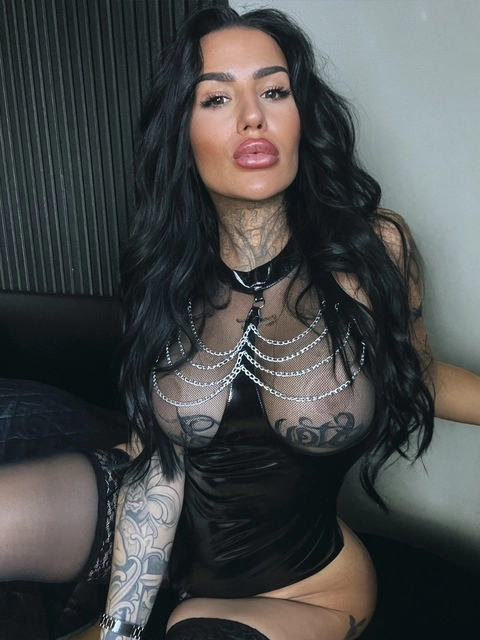 Eveline 𝗩𝗜𝗣💥 OnlyFans Picture