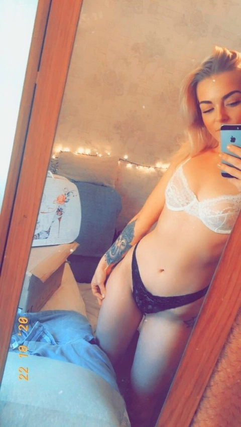 Littledolly OnlyFans Picture