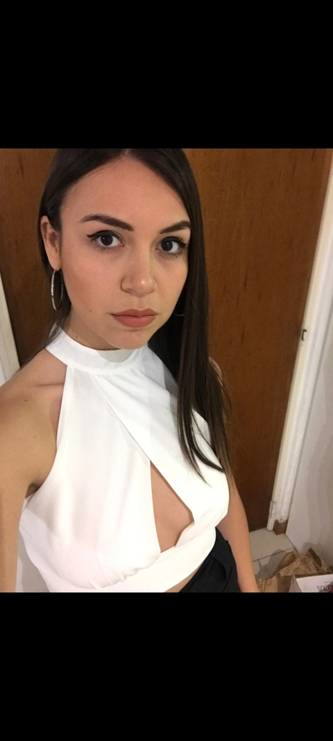 Rebeca OnlyFans Picture