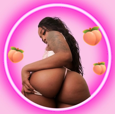 ✨Mia🍑✨ OnlyFans Picture
