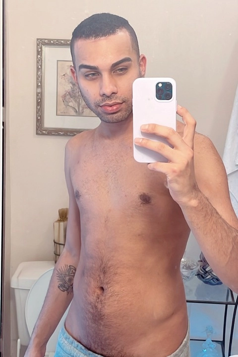 Ovidio Luis OnlyFans Picture