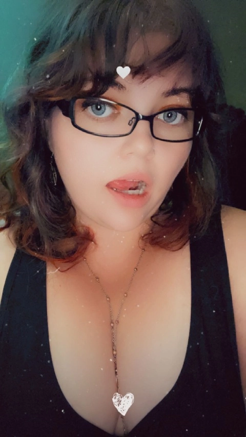 TwitchyWitchyGirl2323 OnlyFans Picture