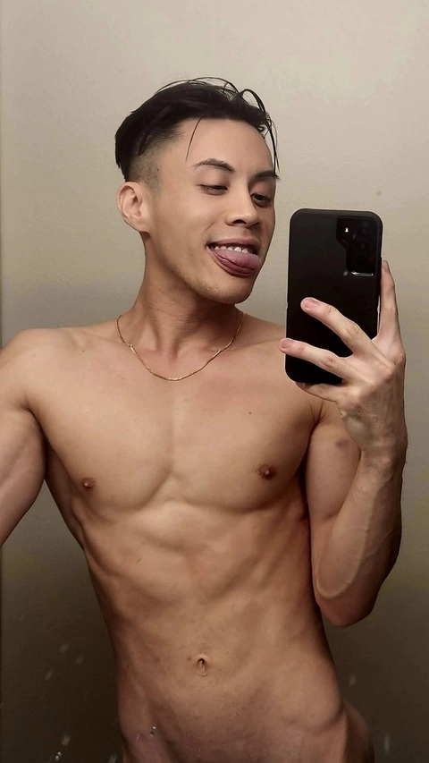 HENRY OnlyFans Picture