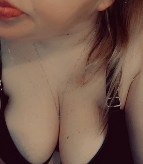 PlusSizeQueen OnlyFans Picture