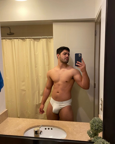 Juan Alexander Hernández pacheco OnlyFans Picture