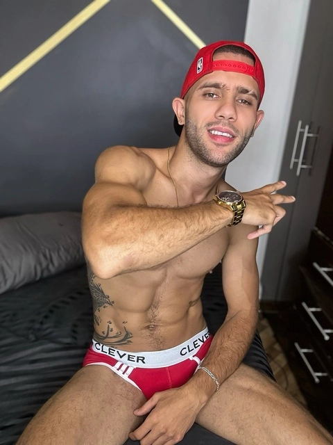 master_hot25 OnlyFans Picture