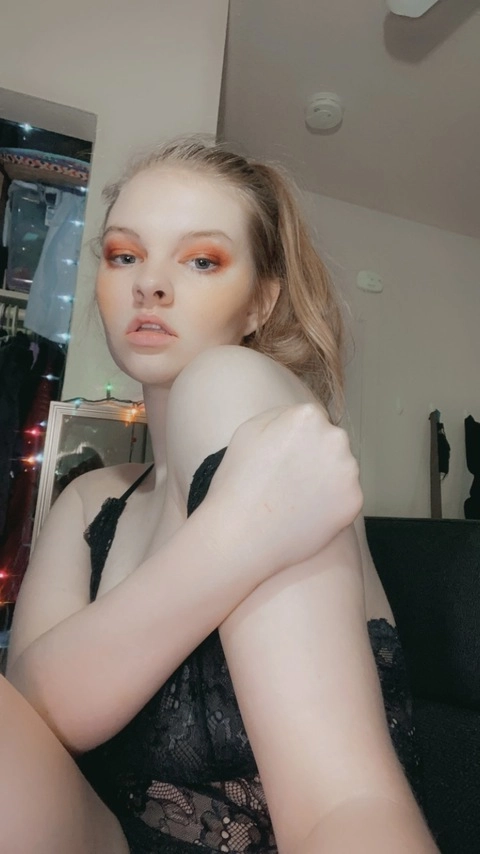 Nat OnlyFans Picture