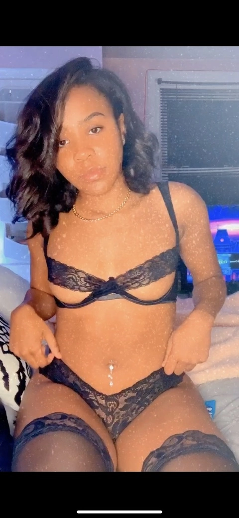 YOUR DESIRE QUEEN ☺️😩 OnlyFans Picture