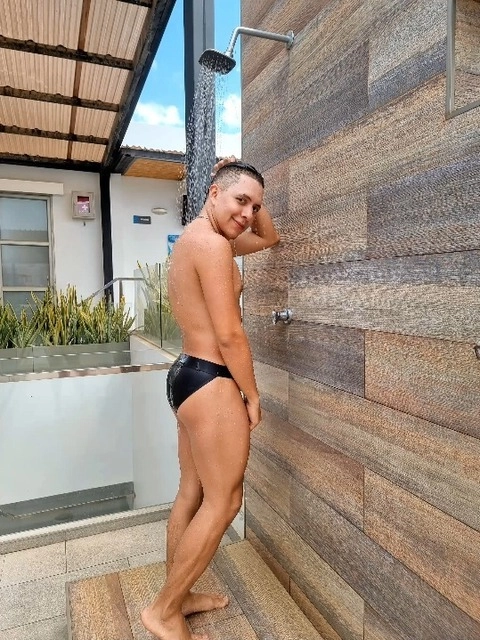 ANDYHOT OnlyFans Picture