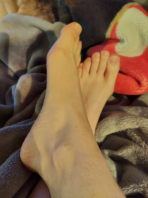 Capricorngirlfeet