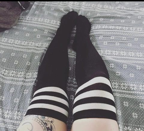 Cuties feets OnlyFans Picture