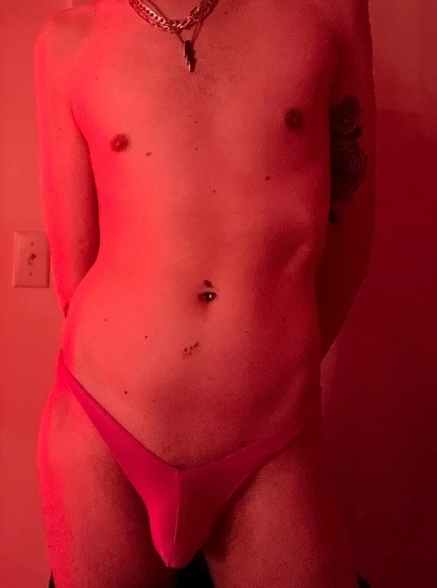 TheAwkwitch OnlyFans Picture