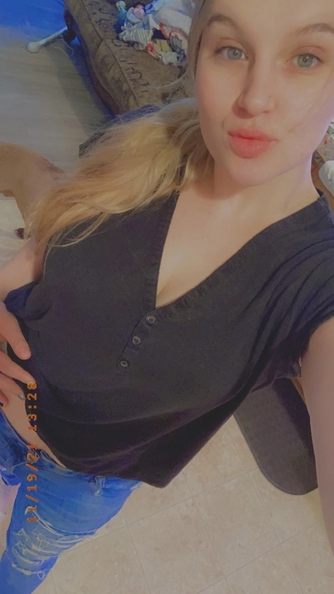 Daddysgirl OnlyFans Picture