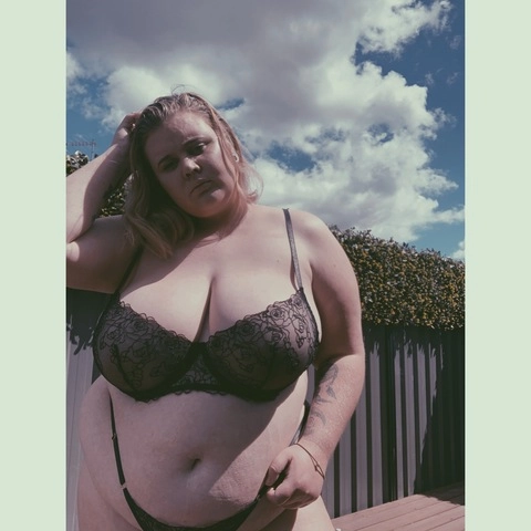 BbwBrattySub OnlyFans Picture