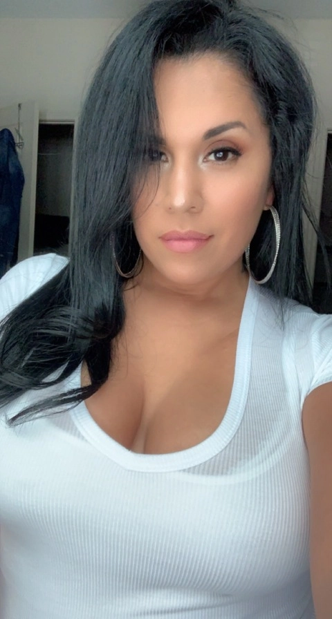 LaTina OnlyFans Picture