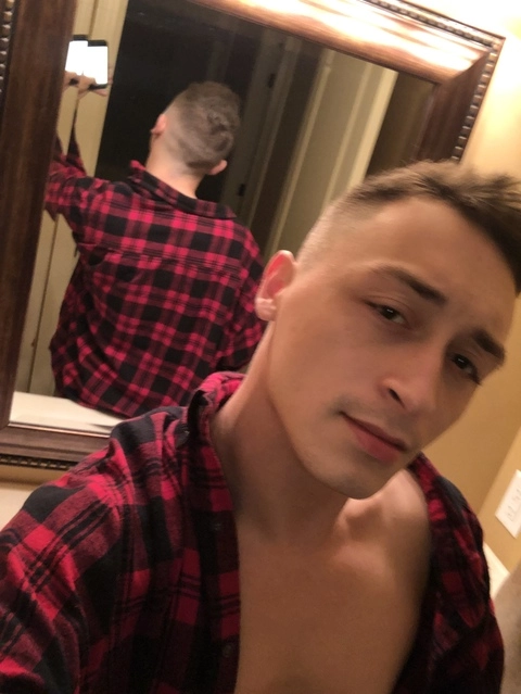 Brandon OnlyFans Picture