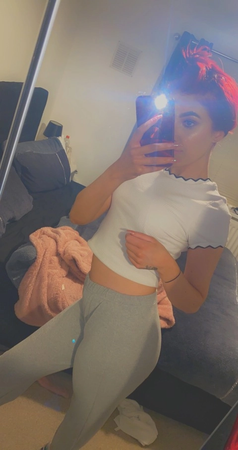 Chlo OnlyFans Picture