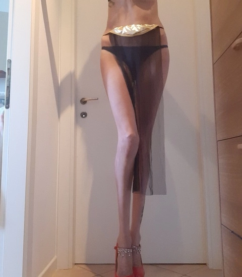 Tall.darkiria.goddess OnlyFans Picture