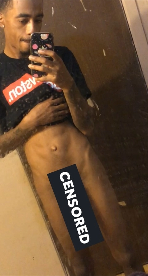 Houston J OnlyFans Picture
