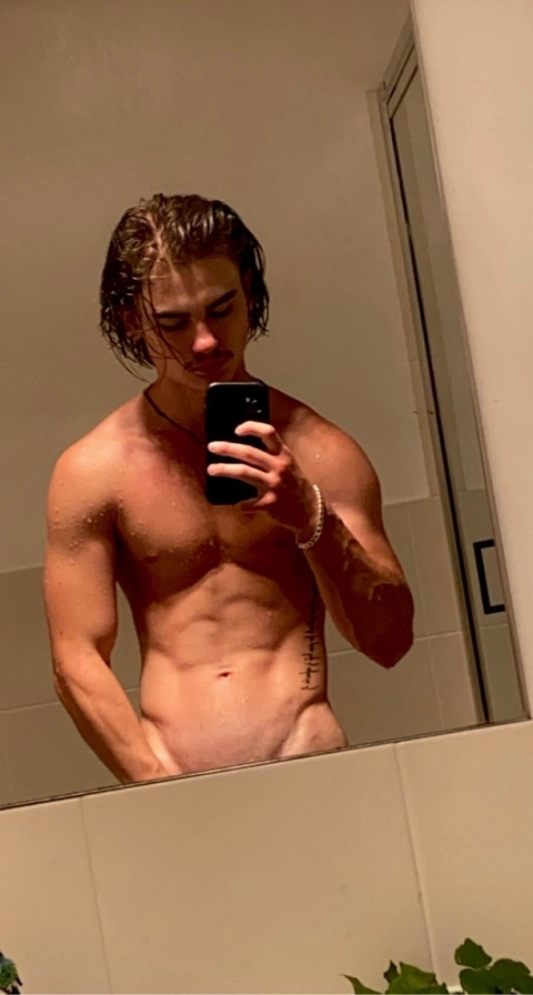 Lkav OnlyFans Picture