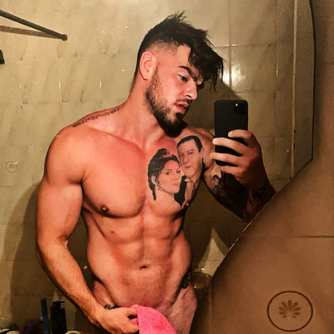 Pezza Burke 8 1/2 inches 👀🥵🍆 OnlyFans Picture