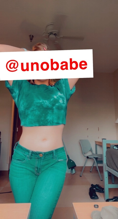 UnoBabe OnlyFans Picture