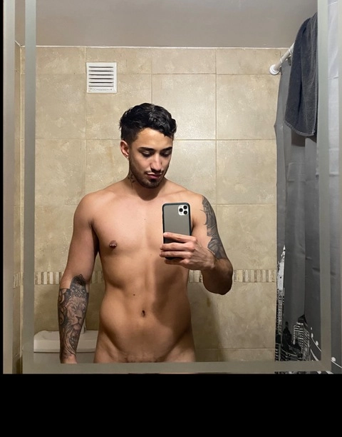 Agus Ch OnlyFans Picture
