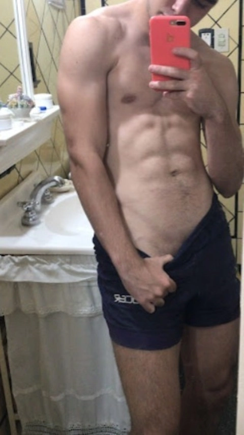 English Boy OnlyFans Picture